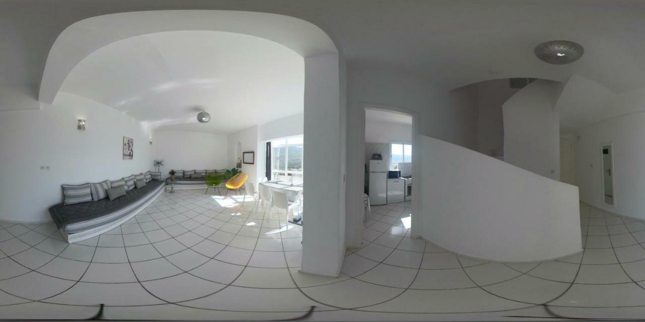 Tanger Cap Spartel - Duplex 110m2 face aux plages Buitenkant foto