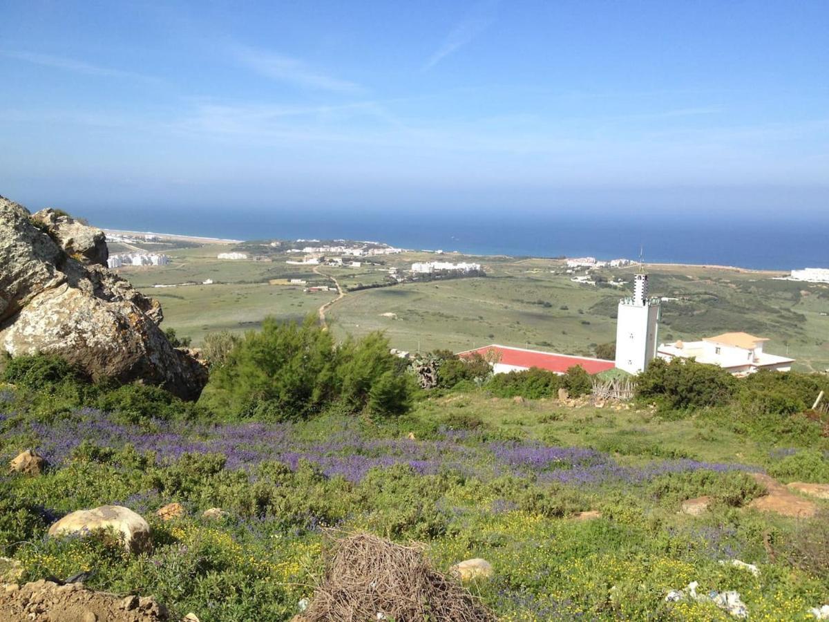 Tanger Cap Spartel - Duplex 110m2 face aux plages Buitenkant foto